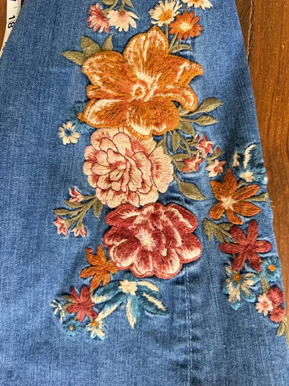 🌸DRIFTWOOD Farrah Embroidered Floral Flare Leg Denim Jumpsuit - Midnight Rose - Picture 11 of 13